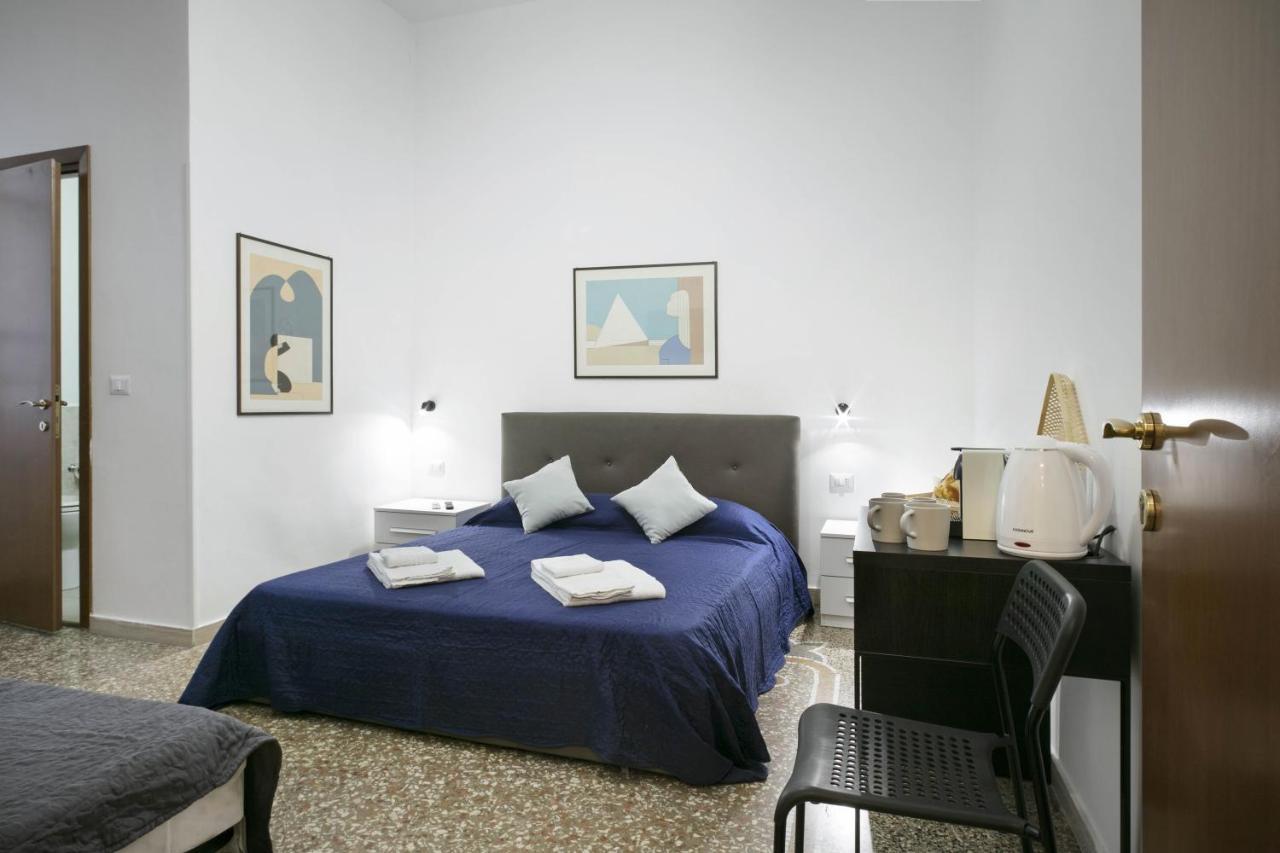 Lorenzo'S - Vatican Guest House Roma Exterior foto